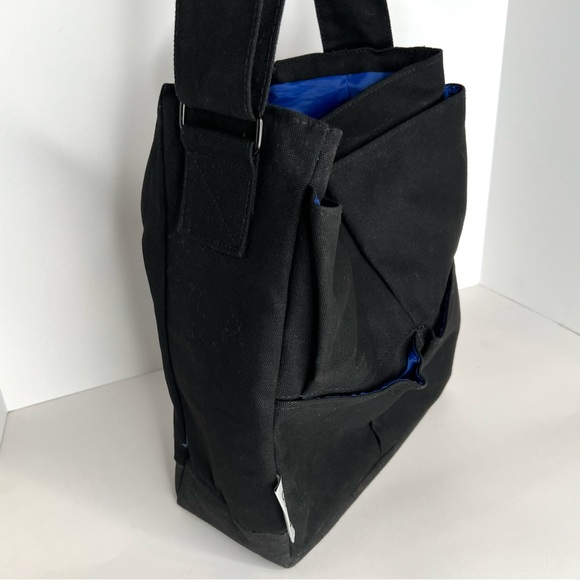 Dyson Tool Bag - Picture 5 of 5